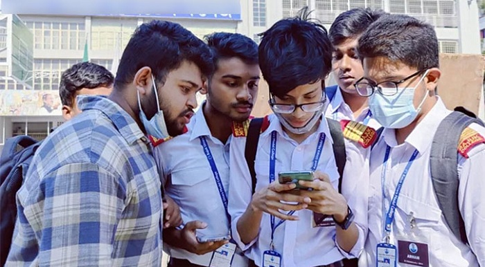 এসএসসির ফল প্রকাশ ১২ মে