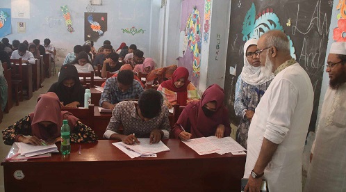 ইবিতে গুচ্ছভুক্ত 'সি' ইউনিটের ভর্তি পরীক্ষা সুষ্ঠুভাবে সম্পন্ন, উপস্থিতি ৯২ শতাংশ