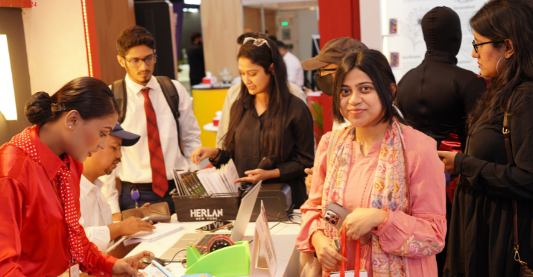 অলরাউন্ড ক্লিনিং সলিউশন নিয়ে ‘ইউএস ট্রেড শো ২০২৪’– এ টাইলক্স