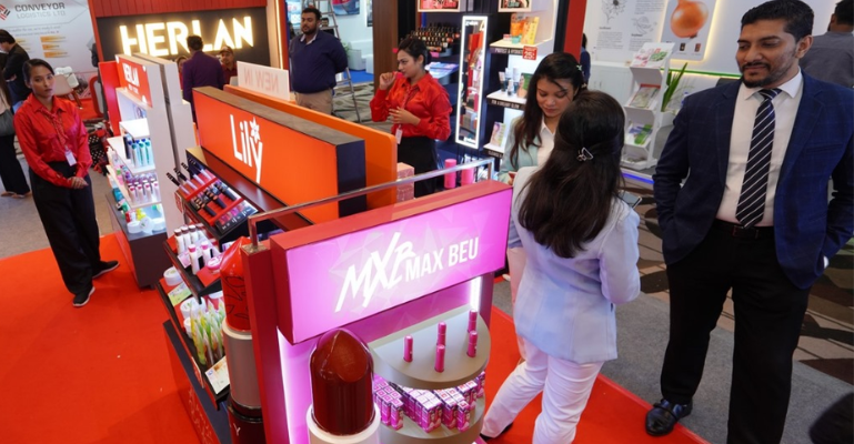 সৌন্দর্যের সংজ্ঞায় নতুন মাত্রা যোগ করতে ‘ইউ এস ট্রেড শো ২০২৪’–এ অংশগ্রহণ করেছে লিলি