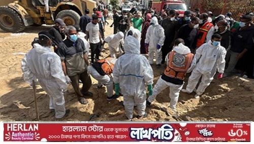 গাজায় ৭ গণকবর: ৫২০ লাশ উদ্ধার