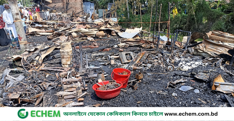 মোরেলগঞ্জে আগুনে ১২ দোকান পুড়ে ছাই, কোটি টাকার ক্ষতি