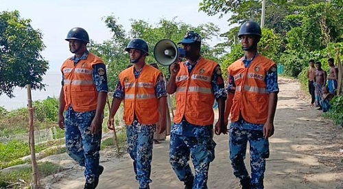 ভোলায় উপকূলীয় এলাকায় সচেতনতামূলক মাইকিং