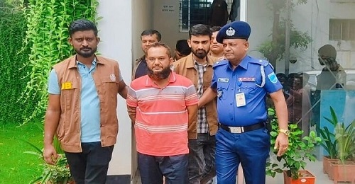 নরসিংদীতে সাবেক ইউপি চেয়ারম্যান মাহবুব হত্যা মামলার আসামী গ্রেপ্তার