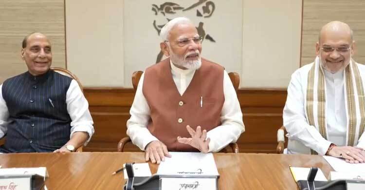 মোদীর মন্ত্রিসভায় দপ্তর বণ্টন, নেই বড় চমক