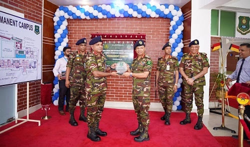 বাইউস্টের স্থায়ী ক্যাম্পাস উদ্বোধন করলেন সেনাবাহিনী প্রধান
