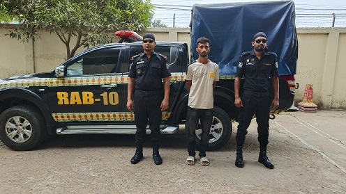 ফরিদপুরে ব্লাকমেইলিং করে সংঘবদ্ধ ধর্ষণ ঘটনায়  আসামিকে গ্রেফতার