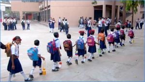 গ্রীষ্মের ছুটি কমল, বুধবার থেকে খুলছে শিক্ষাপ্রতিষ্ঠানে