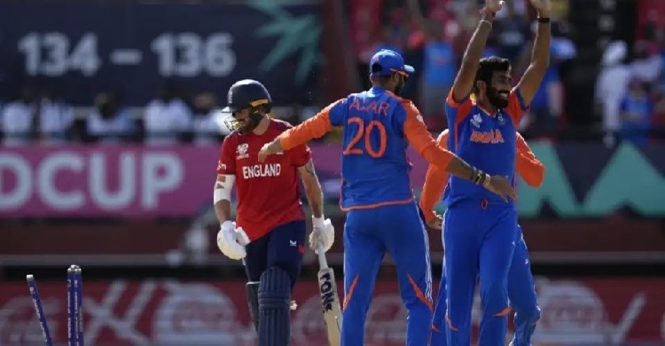 চ্যাম্পিয়নদের গুঁড়িয়ে ফাইনালে ভারত