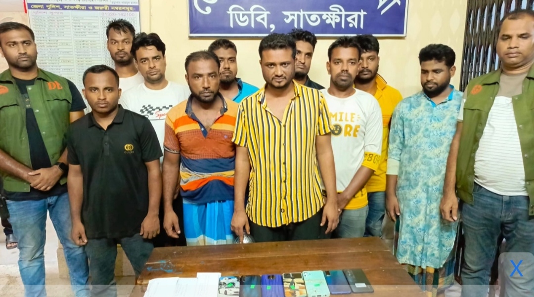 সাতক্ষীরায় ডিবি পুলিশ পরিচয়ে ইজিবাইক থেকে চাঁদা আদায়কালে একজন আটক