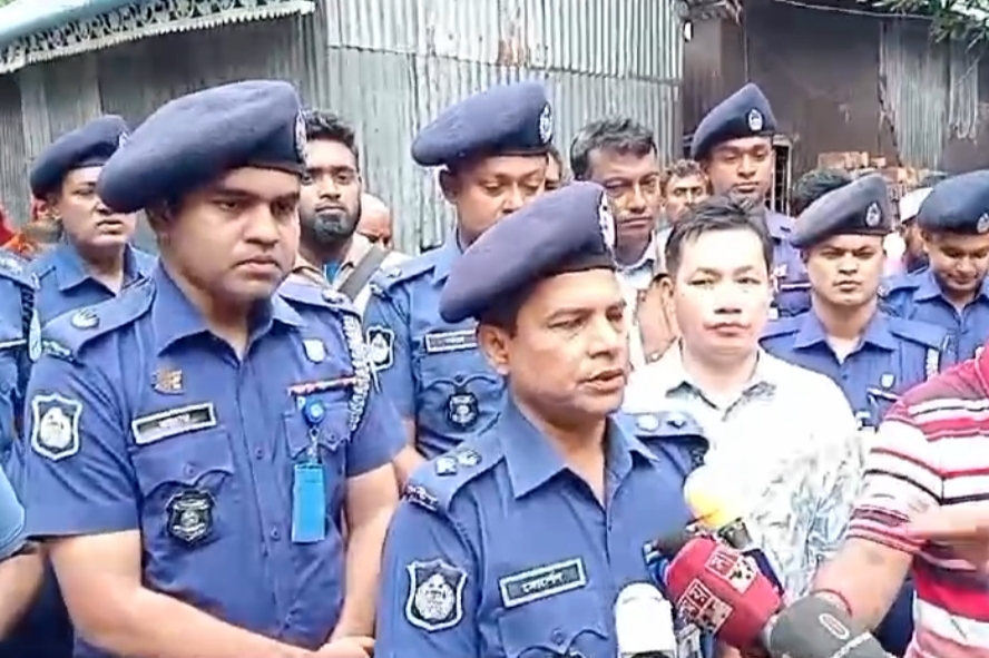 ভাঙ্গায় কিশোরীর বিবস্ত্র মরদেহ উদ্ধারের ঘটনায় থানায় মামলা