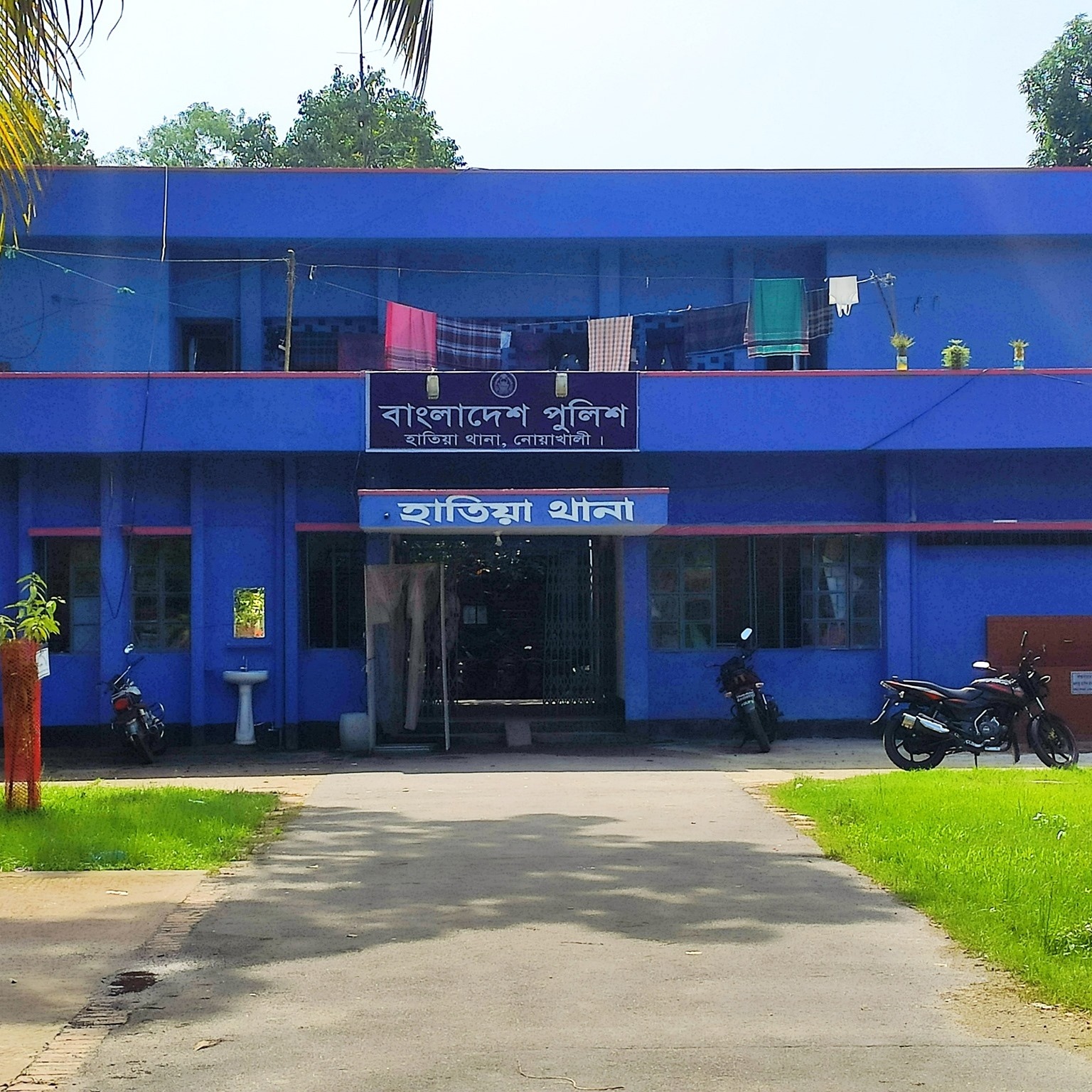 বাড়ি ফেরার পথে মাদ্রাসাছাত্রীকে তুলে নিয়ে ধর্ষণ চেষ্টা, গ্রেপ্তার ১