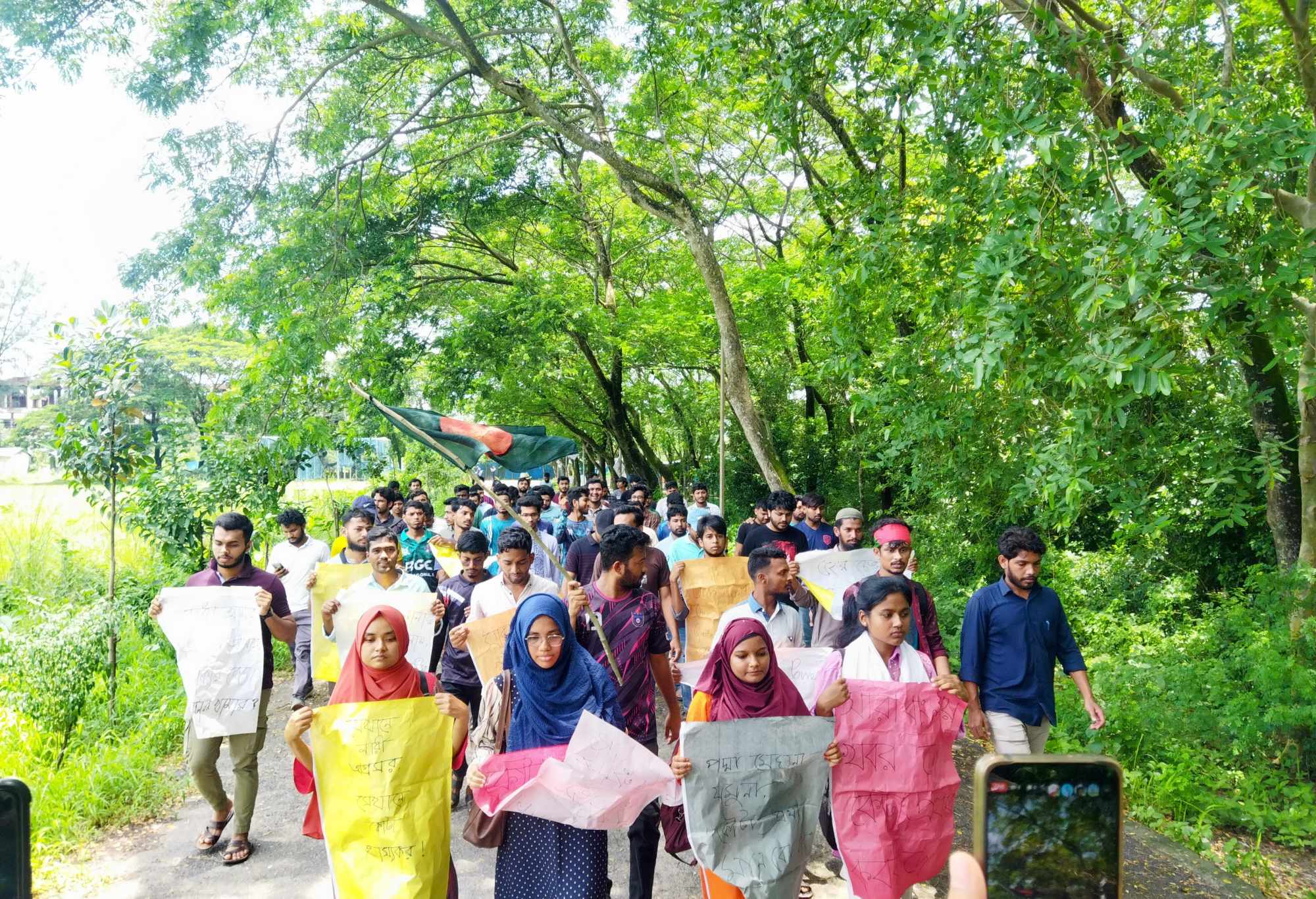 শিক্ষার্থীদের কোটা নামক অদৃশ্য সিল না থাকলেই তার জীবন সুইসাইডাল