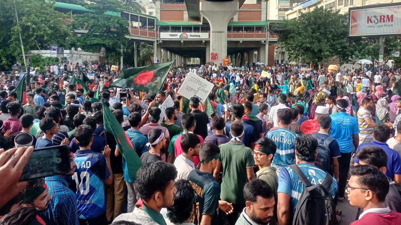 আজও শাহবাগে ‘বাংলা ব্লকেড’, ছড়িয়ে পড়ছেন আন্দোলনকারীরা