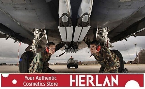 ইসরাইলে ভারী অস্ত্রের বিশাল চালান পাঠাচ্ছে যুক্তরাষ্ট্র