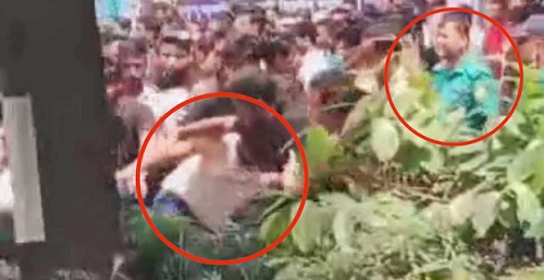 পুলিশের উপস্থিতিতে তিতুমীর কলেজ ছাত্রলীগের হামলা