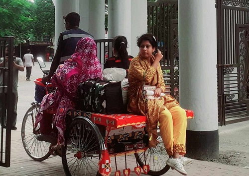 ইসলামী বিশ্ববিদ্যালয় বন্ধ ঘোষণা, শিক্ষার্থীদের হল ছাড়ার নির্দেশ