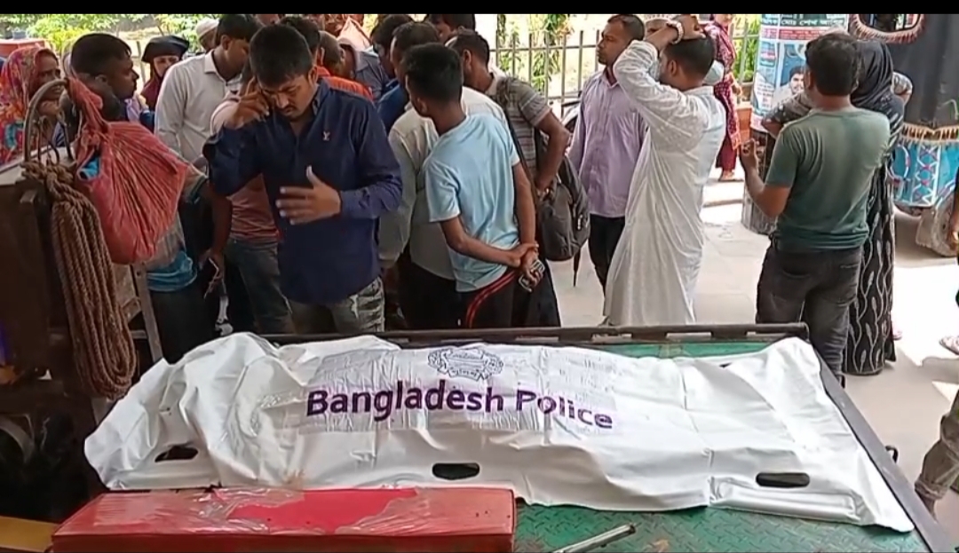 ফরিদপুরের ভাঙ্গায় সড়ক দুর্ঘটনায় কলেজ ছাত্র সহ দুইজন নিহত