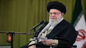 হানিয়াকে হত্যার অপরাধে ইসরায়েলকে ‘কঠিন শাস্তি’ দেওয়ার অঙ্গীকার খামেনির