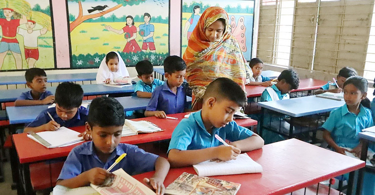 রোববার খুলছে না প্রাথমিক বিদ্যালয়