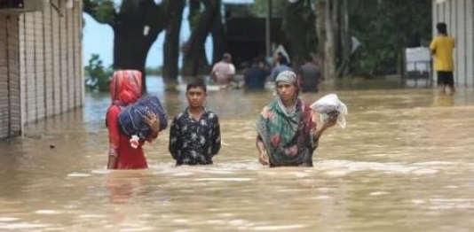 বন্যা পরিস্থিতি উন্নতির আভাস, নদীর পানি ক্রমেই কমছে