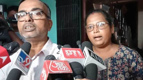 আরজিকর হত্যাকাণ্ড: আন্দোলনকে সমর্থন করছেন বাবা-মা
