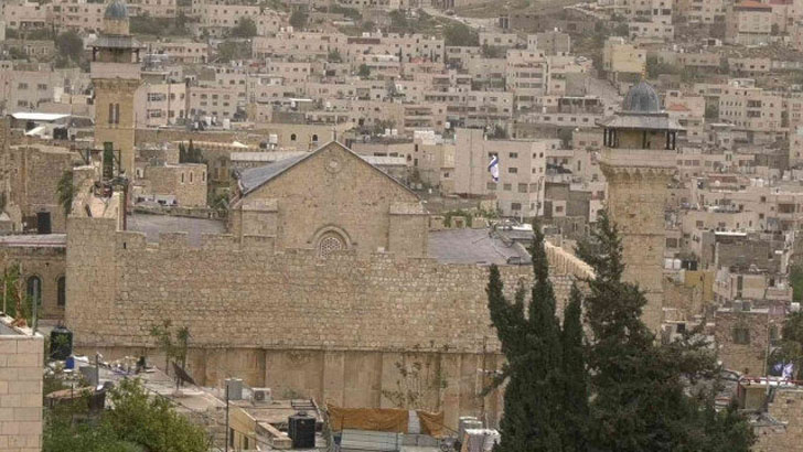 ইব্রাহিমি মসজিদ বন্ধ করে দিয়েছে ইসরাইলিরা