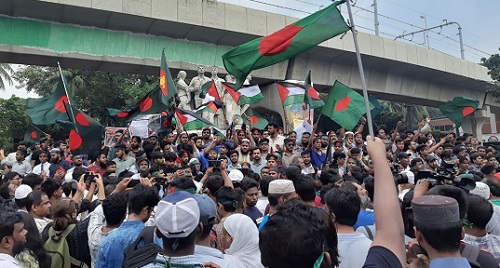 যাত্রীরা হুশিয়ার !