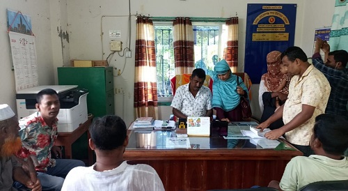 মোরেলগঞ্জে নাগরিক সেবায় ফিরেছে সদর ইউপি