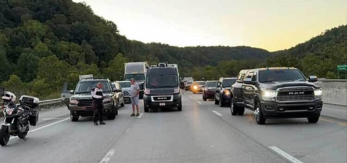 যুক্তরাষ্ট্রে ব্যস্ত সড়কে এলোপাতাড়ি গুলি, আহত ৭