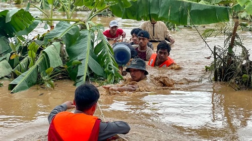 মিয়ানমারে বন্যা: ২ লাখ ৩০ হাজার মানুষ ক্ষতিগ্রস্থ ও মৃত্যু ৩৩