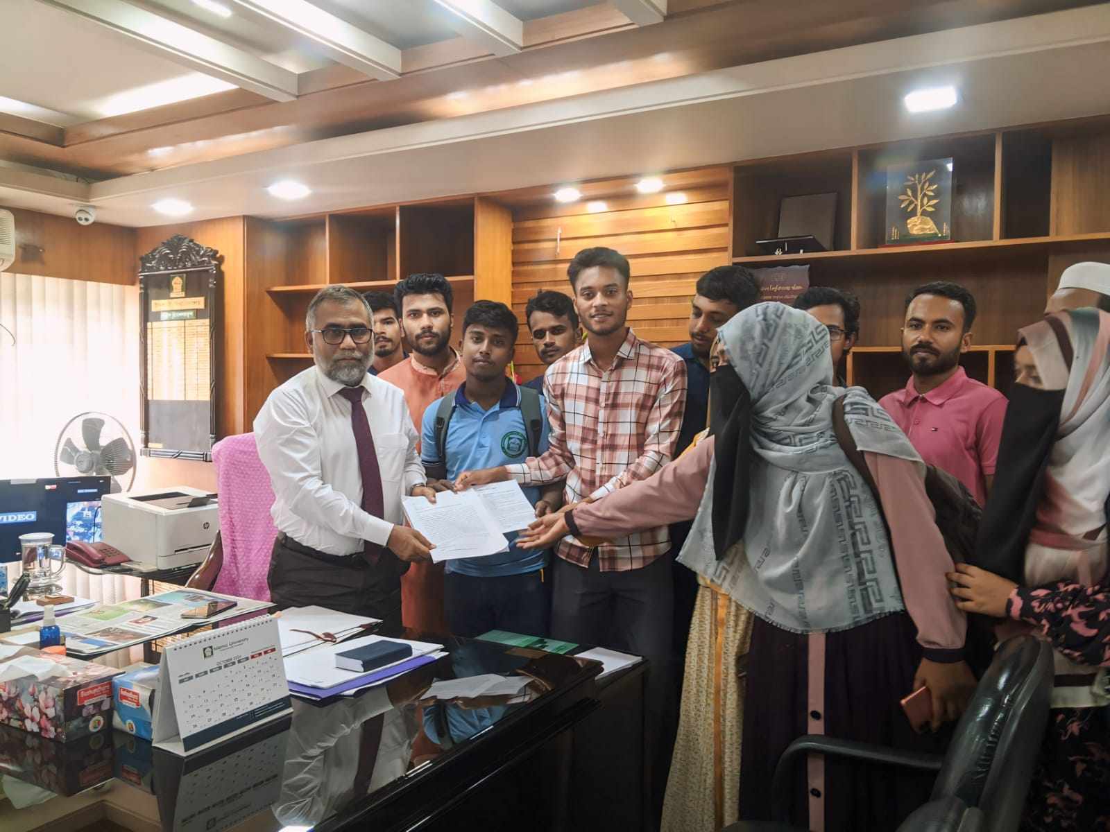 কুমারখালী পর্যন্ত বাস সার্ভিস চালুর দাবি ইবি শিক্ষার্থীদের