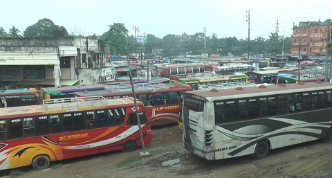ফরিদপুর থেকে সকল রুটে বাস চলাচল বন্ধ
