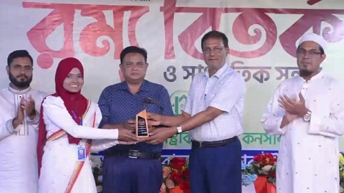 ‘বঙ্গদেশে আমিই সেরা’ রম্য বিতর্ক ডিআইইউতে