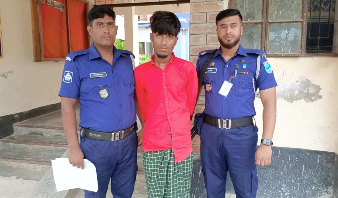 ফরিদপুরে মাদকাসক্ত যুবককে আদালতে দিল মা-বাবা