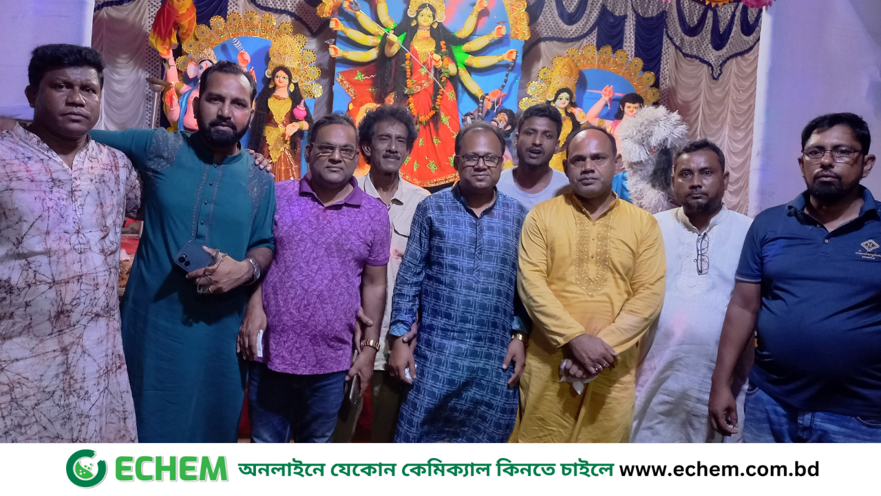 সিংড়ায় পূজামণ্ডপ পরিদর্শন করলেন বিএনপি নেতা দাউদার মাহমুদ