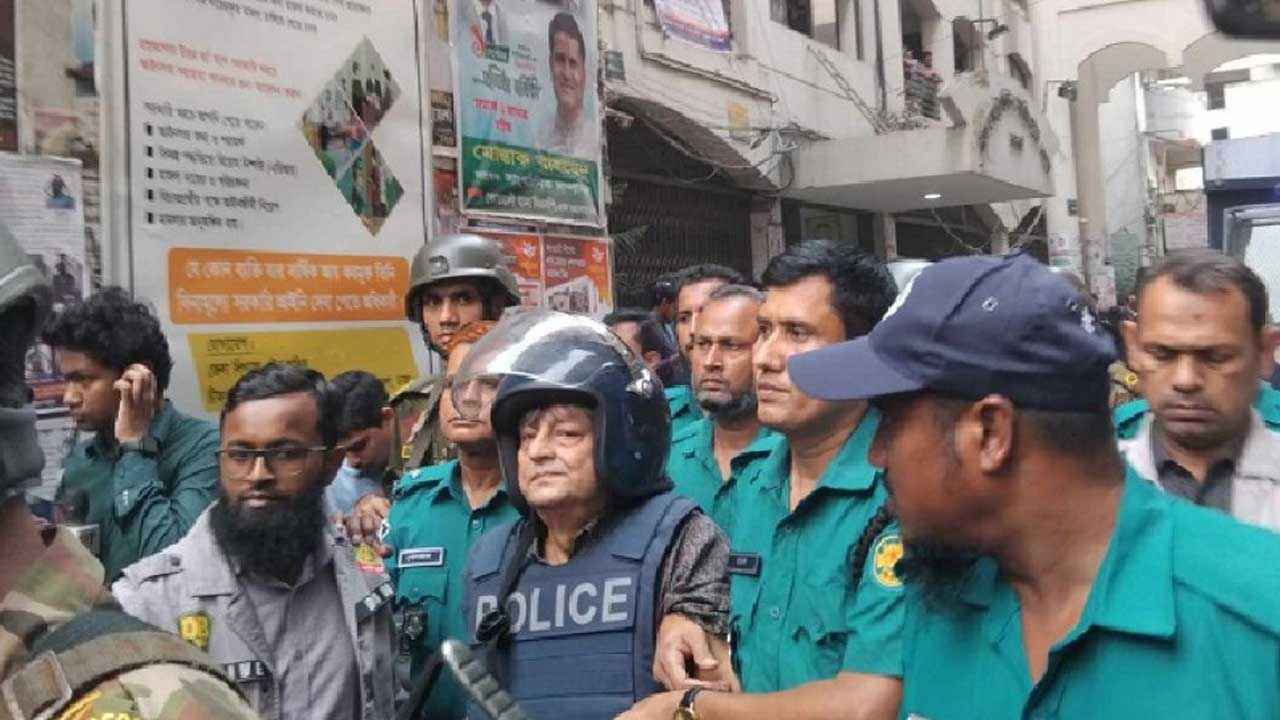 সাবেক মন্ত্রী উবায়দুল মোকতাদির ৫ দিনের রিমান্ডে