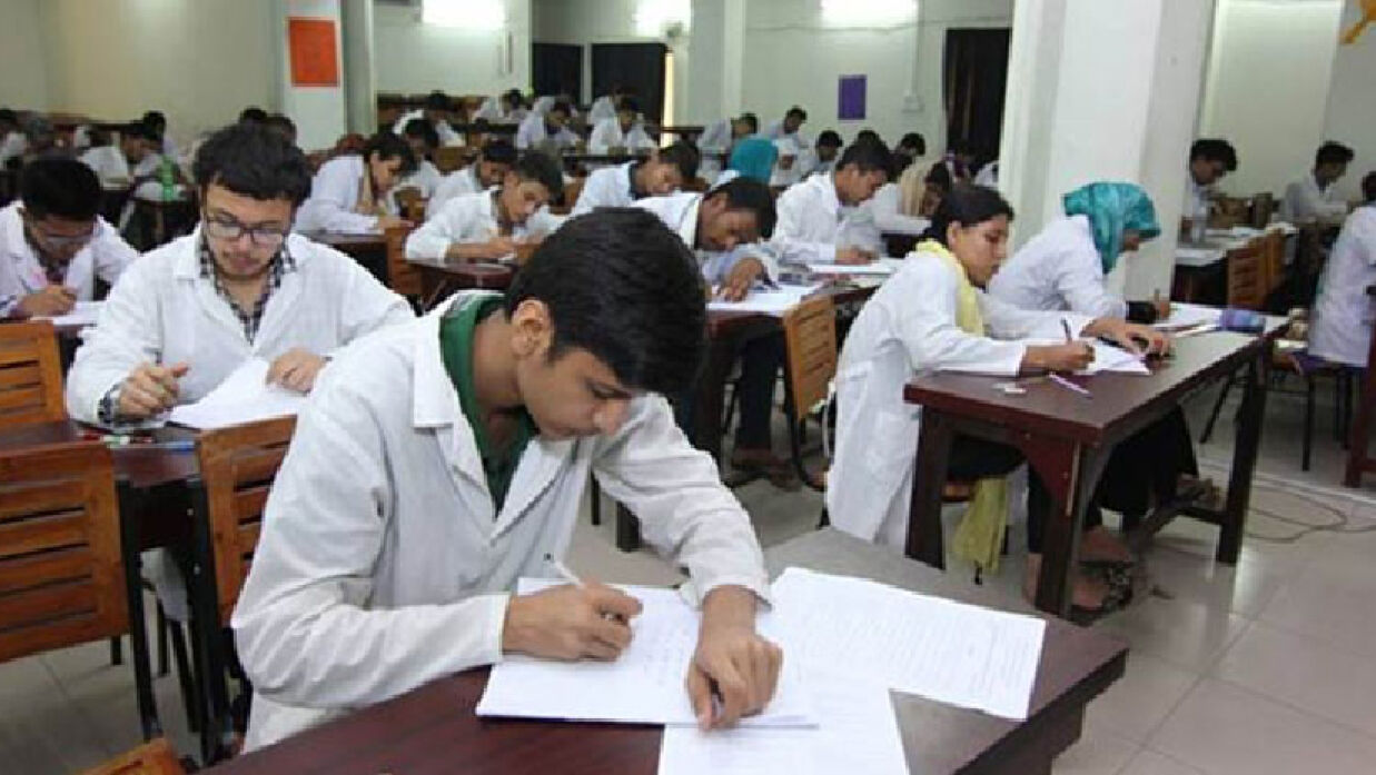মেডিকেলে ভর্তি পরীক্ষা ১৭ জানুয়ারি, ডেন্টালে ২৮ ফেব্রুয়ারি