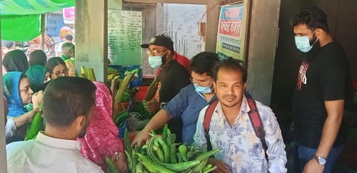 ফরিদপুরে গড়ে উঠেছে জনতার বাজার