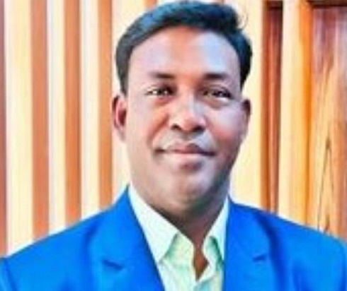 কিশোরগঞ্জে ইউপি চেয়ারম্যান  আটক, গাড়ী ভাংচুর