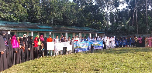 কান্ট্রি রিপ্রেজেন্টেটিভ ও প্রকল্প সমন্বয়কারির বিরুদ্ধে ষড়যন্ত্রের প্রতিবাদে মানববন্ধন