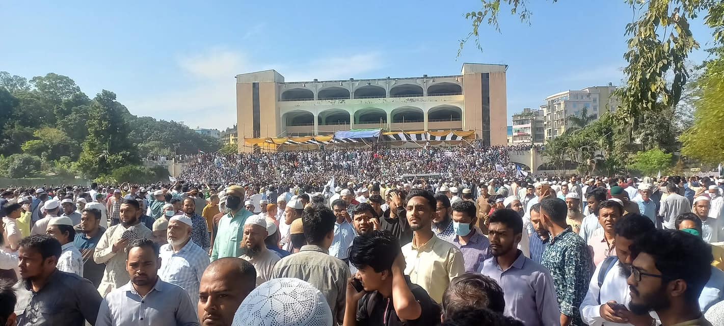 লোকারণ্য জামিয়াতুল ফালাহ ময়দান, অশ্রুভেজা বিদায় অ্যাডভোকেট সাইফুলের