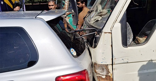 যাত্রাবাড়ী এলাকায় আবারো হাসনাতের গাড়িতে ধাক্কা