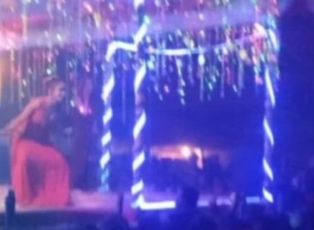 ঠাকুরগাঁওয়ে  প্রশাসনের অনুমতিতেই ‘আজাদ মেলা’য় চলছে অশ্লীল নৃত্য ও লটারি