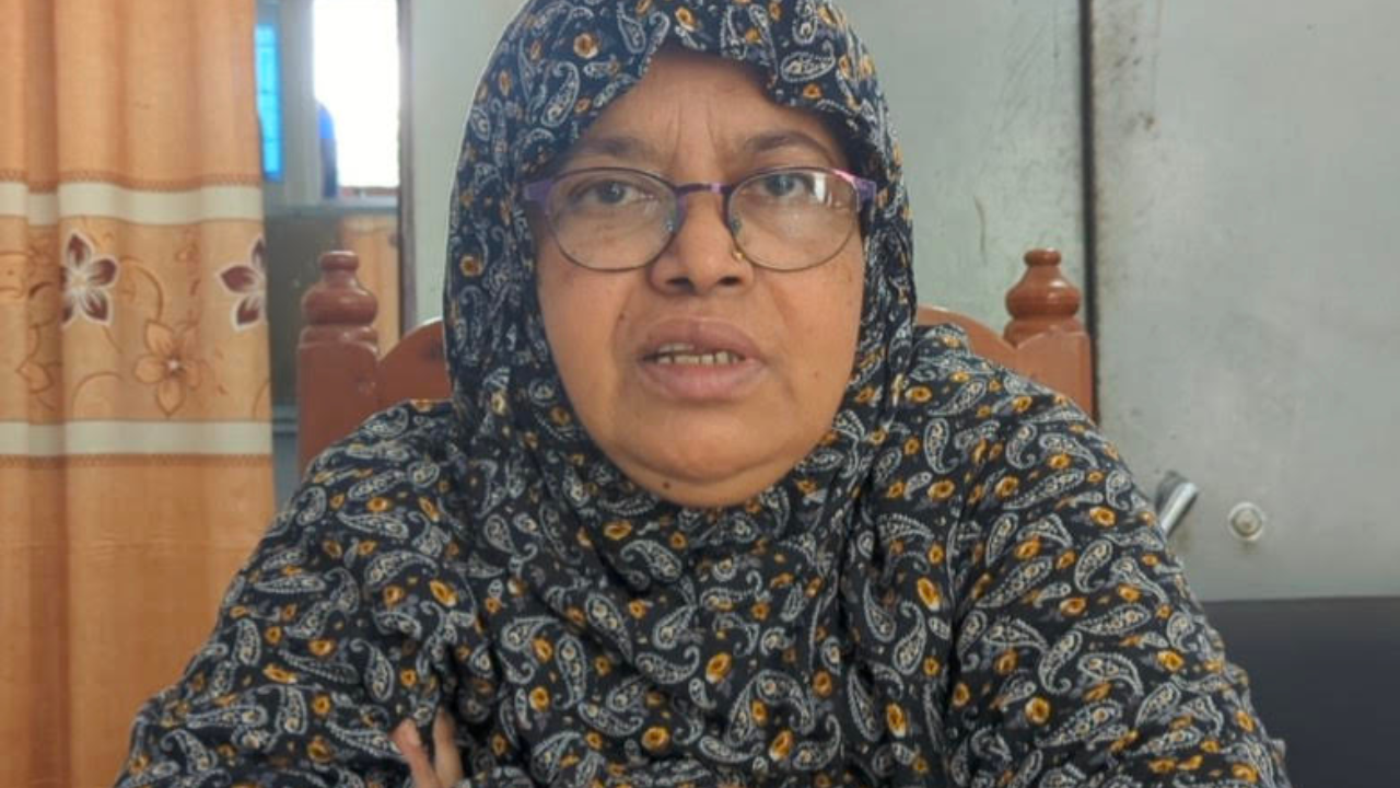 শিক্ষা কর্মকর্তার বিরুদ্ধে অর্থ আত্মসাতের অভিযোগ