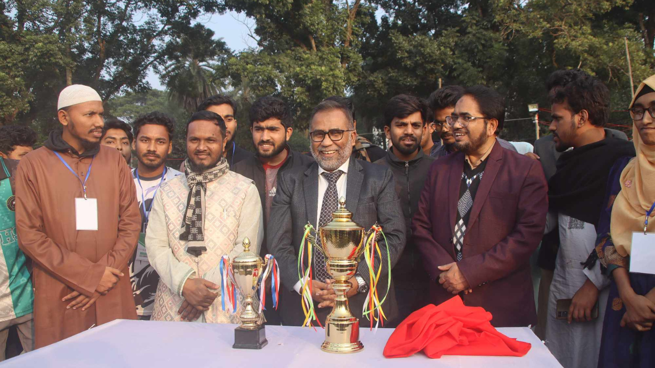 গণঅভ্যুত্থান স্মরণে ইবিতে শহীদ ওসামা-সাব্বির স্মৃতি ক্রিকেট টুর্নামেন্ট শুরু