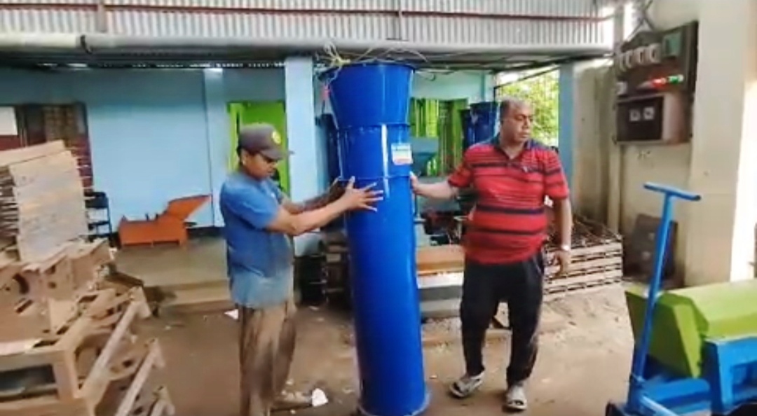 ফরিদপুরের উৎপাদিত হচ্ছে ভালো মানের কৃষি যন্ত্রপাতি, ইতিবাচক পরিবর্তনের অপেক্ষায় কৃষি