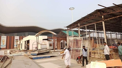 বাণিজ্যমেলায় ব্যস্ত নির্মাণশ্রমিকরা, শুরু ১ জানুয়ারি