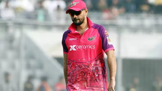 মাশরাফির বিপিএল খেলা নির্ভর করছে ‘পরিস্থিতির উপর’