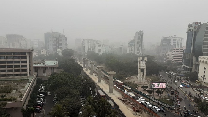 ঠান্ডা বাতাস ও কুয়াশা, ঢাকায় কনকনে শীত